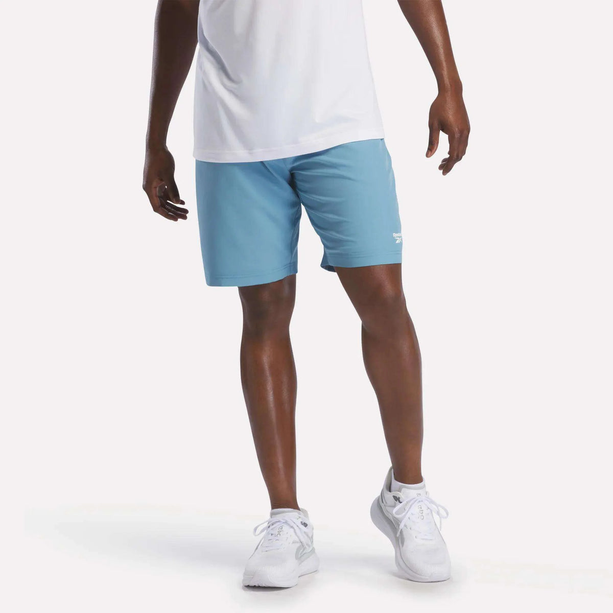Men's Range Woven Shorts 9"