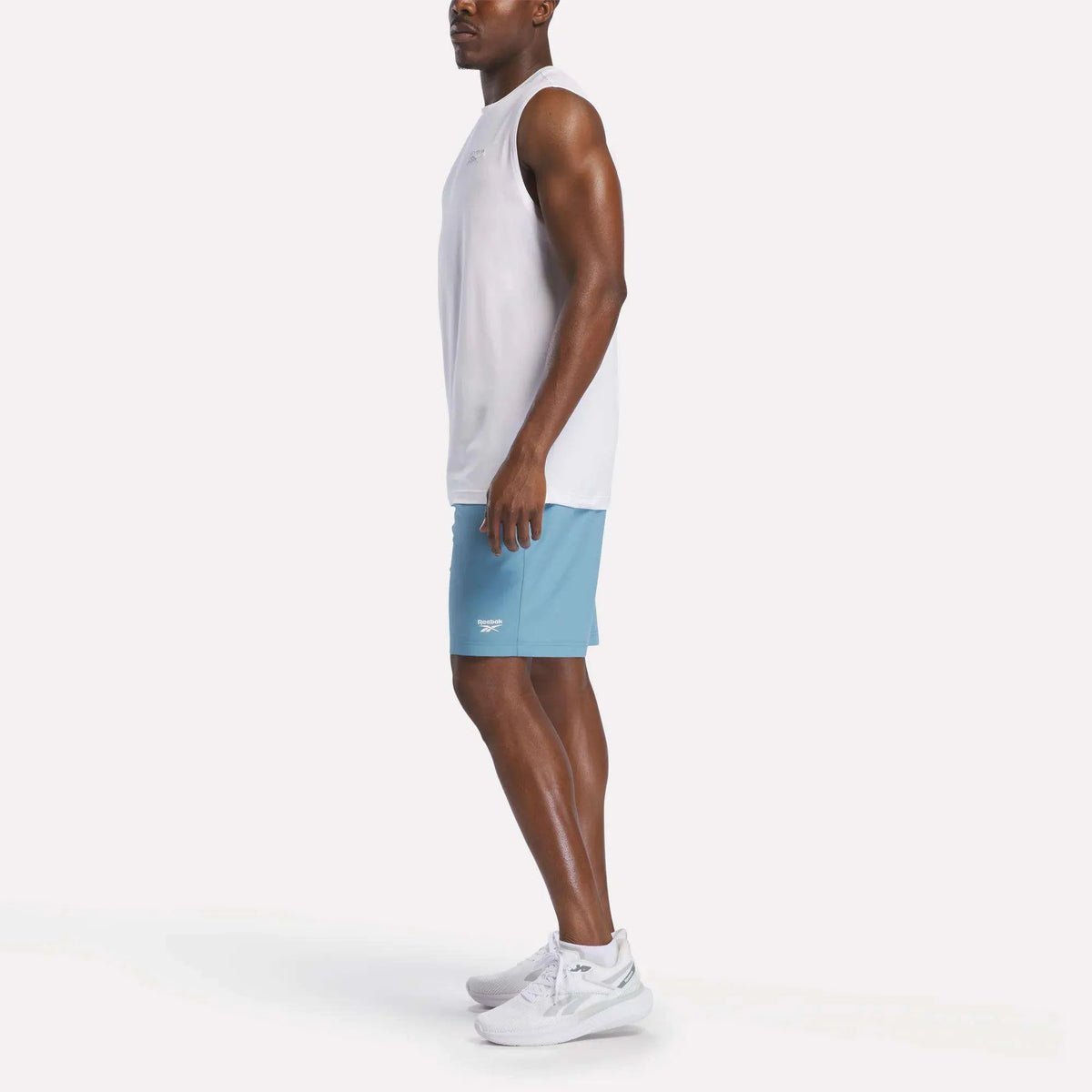 Men's Range Woven Shorts 9"