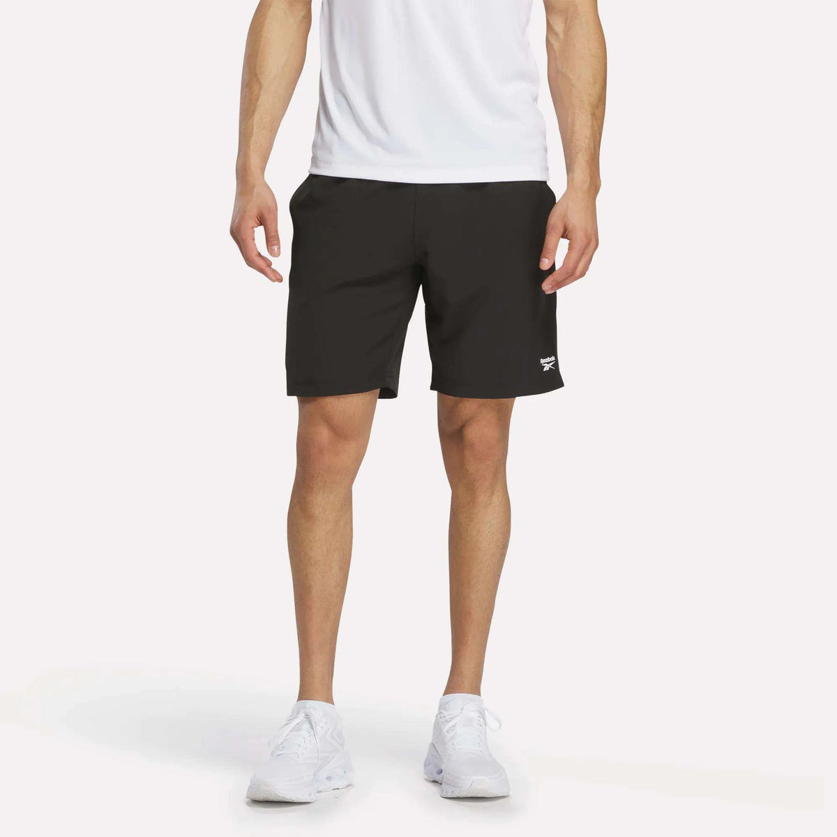 Men's Range Woven Shorts 9"